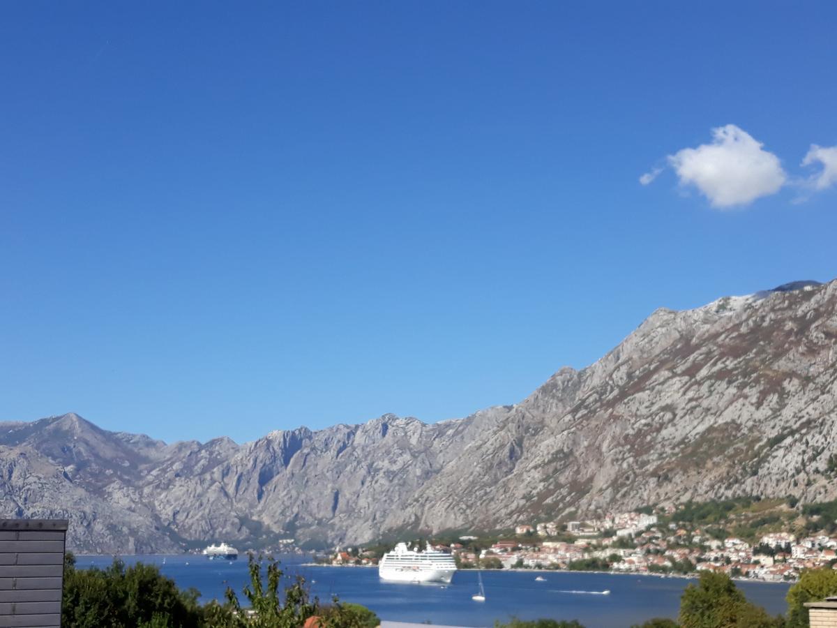 Maritimo Apartments Kotor Exterior photo